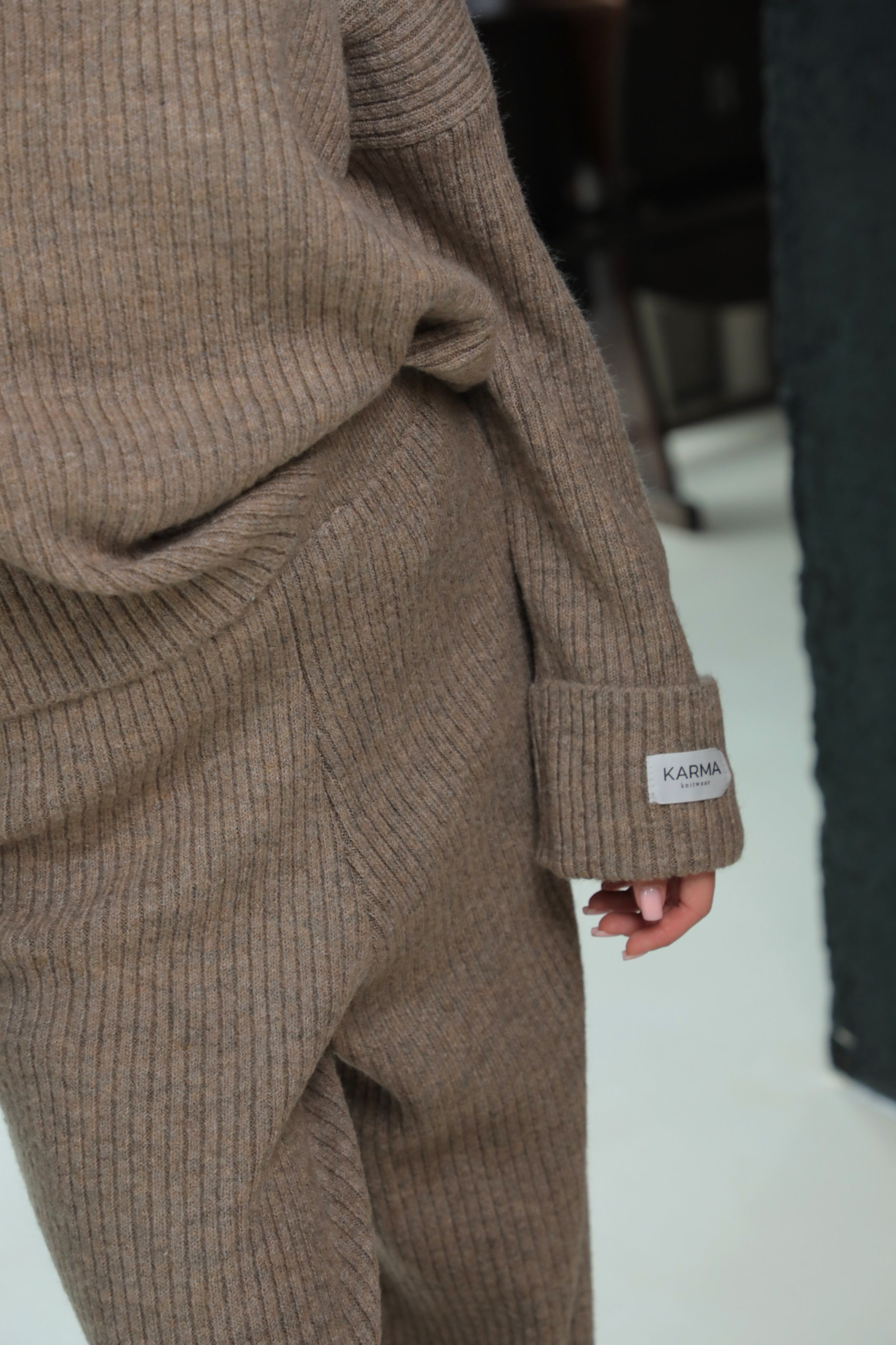 Knitted Signature set / Shades of Brown