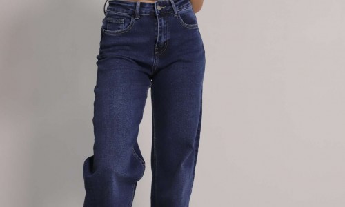 10 идеи как да носим дънки Mom fit