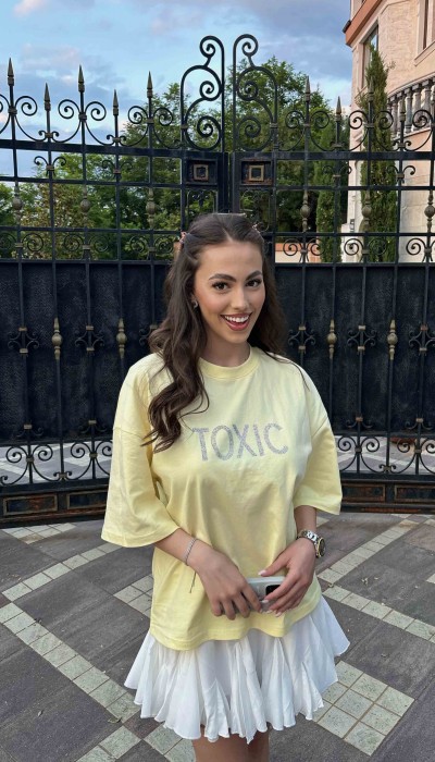 T-shirt TOXIC / Pastel Yellow T-shirt TOXIC / Pastel Yellow
