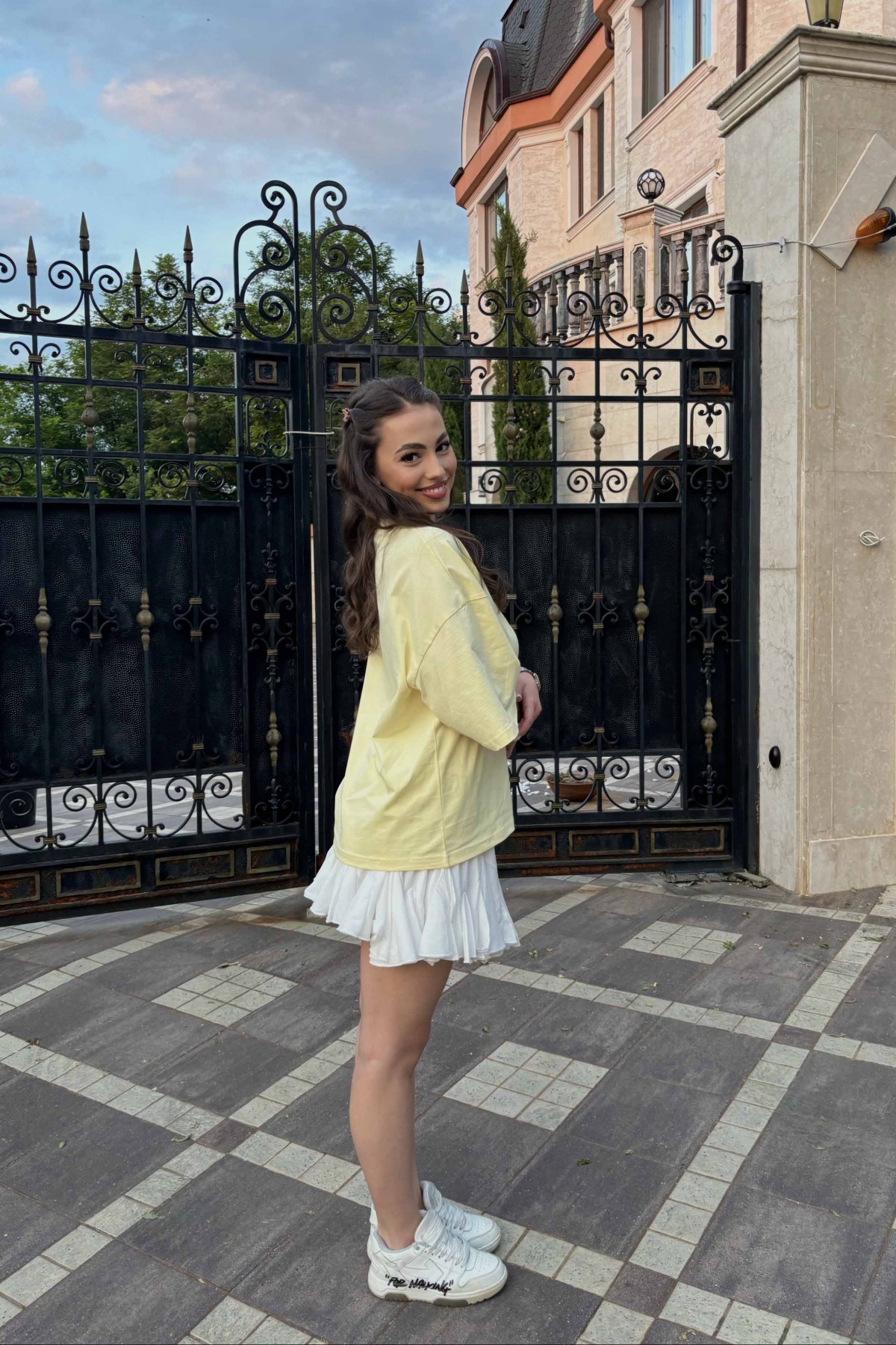 T-shirt TOXIC / Pastel Yellow T-shirt TOXIC / Pastel Yellow