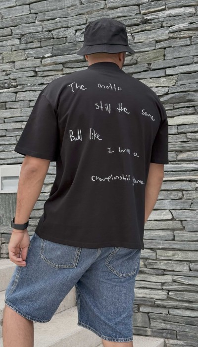 T-shirt Never been regular / All Black T-shirt Never been regular / All Black