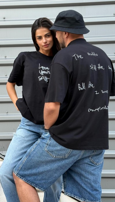 T-shirt Never been regular / All Black T-shirt Never been regular / All Black