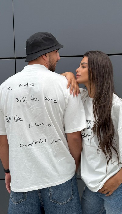 T-shirt Never been regular / OFF-White T-shirt Never been regular / OFF-White