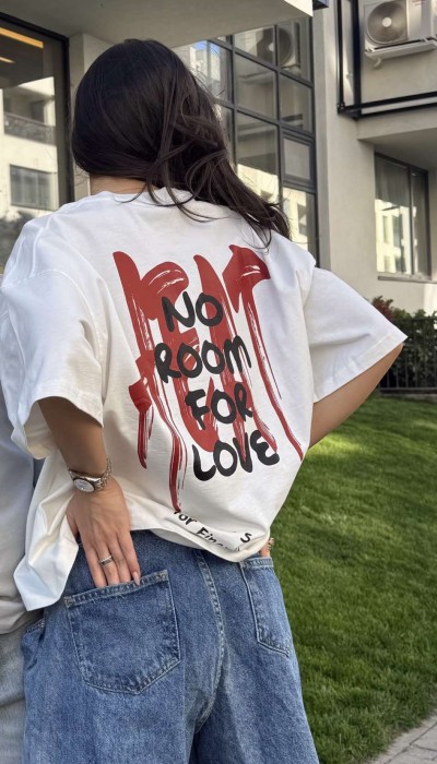T-shirt No room for love / Timeless white T-shirt No room for love / Timeless white