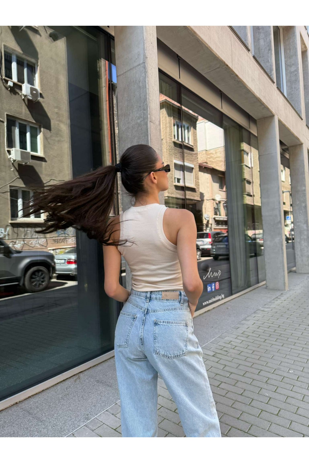 Топ Triumph / Beige satin Топ Triumph / Beige satin