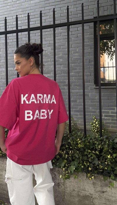 T-shirt KARMA BABY / Super Pink T-shirt KARMA BABY / Super Pink