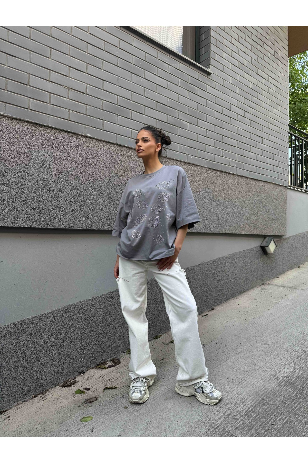 T-shirt Kiss Kiss / SHADOW