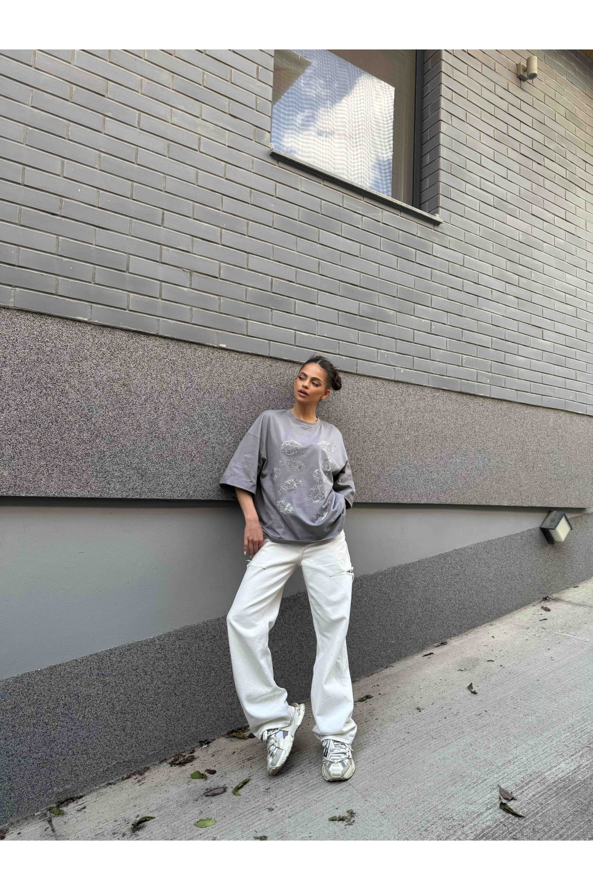 T-shirt Kiss Kiss / SHADOW