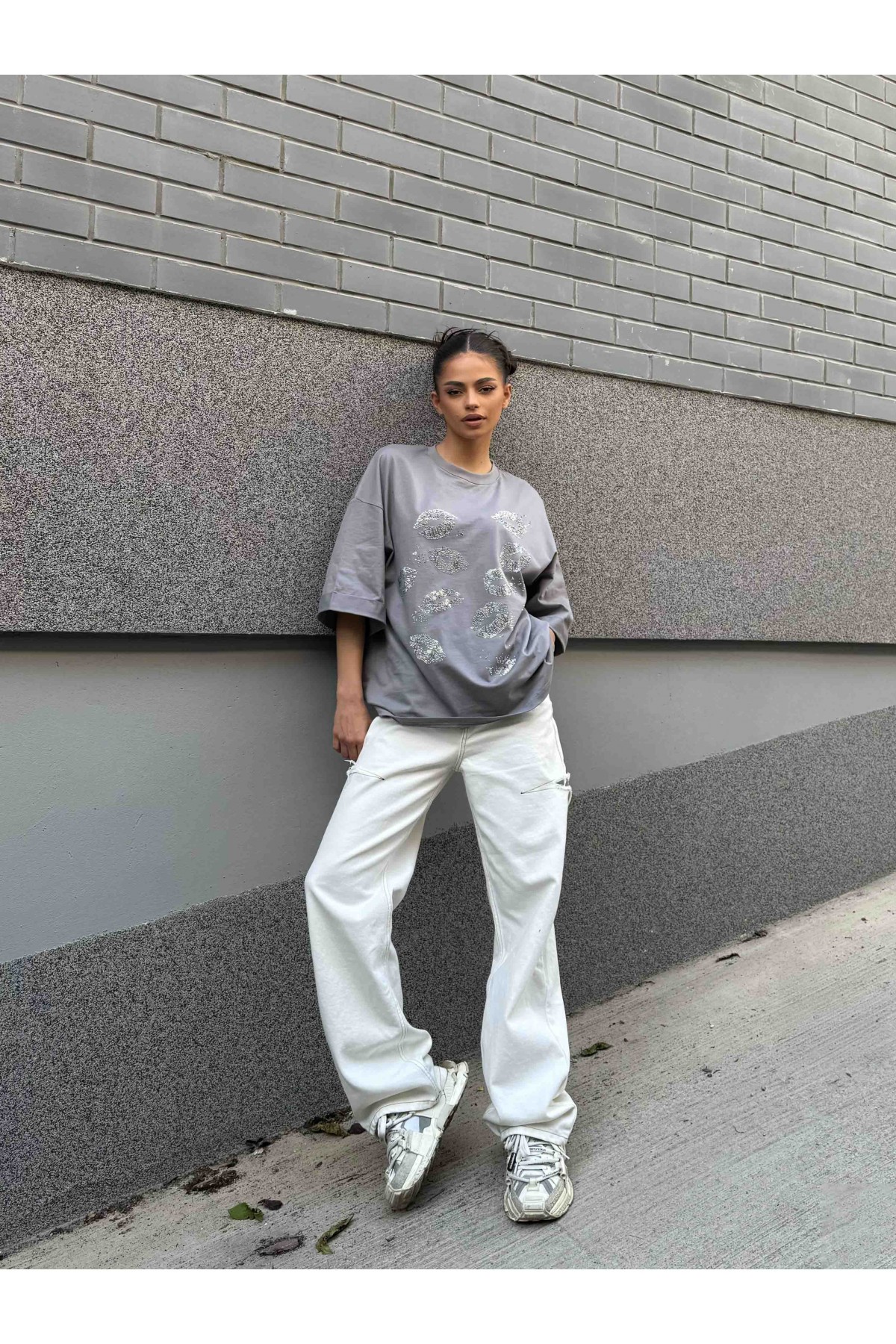 T-shirt Kiss Kiss / SHADOW