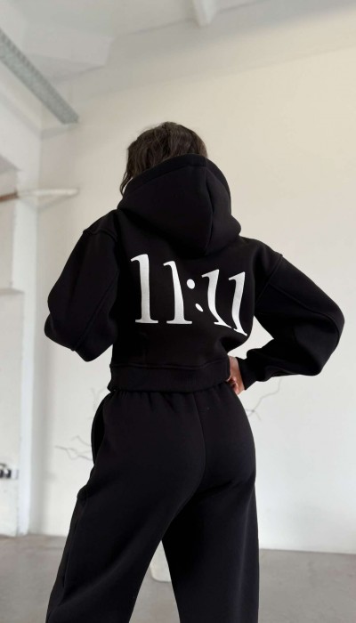 Сет 11:11 / So Black