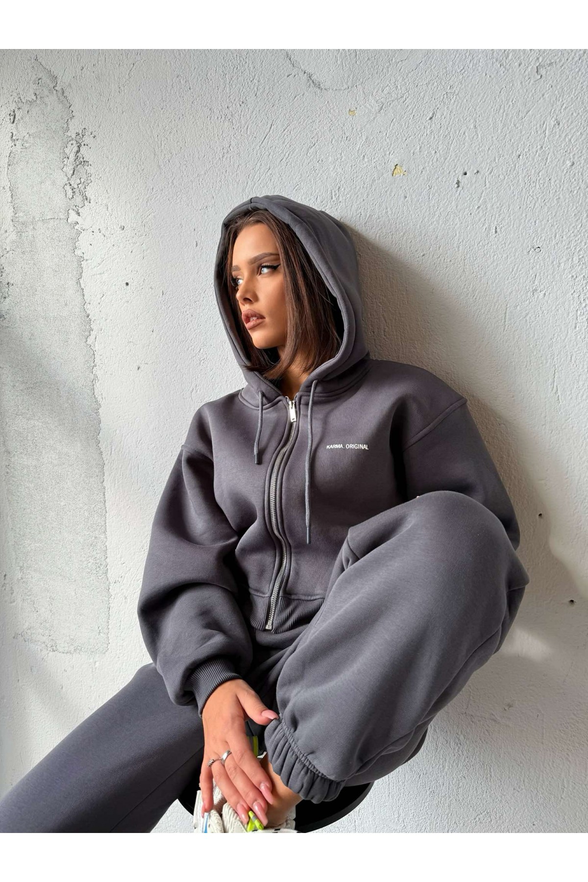 Сет 11:11 / Stormy Graphite