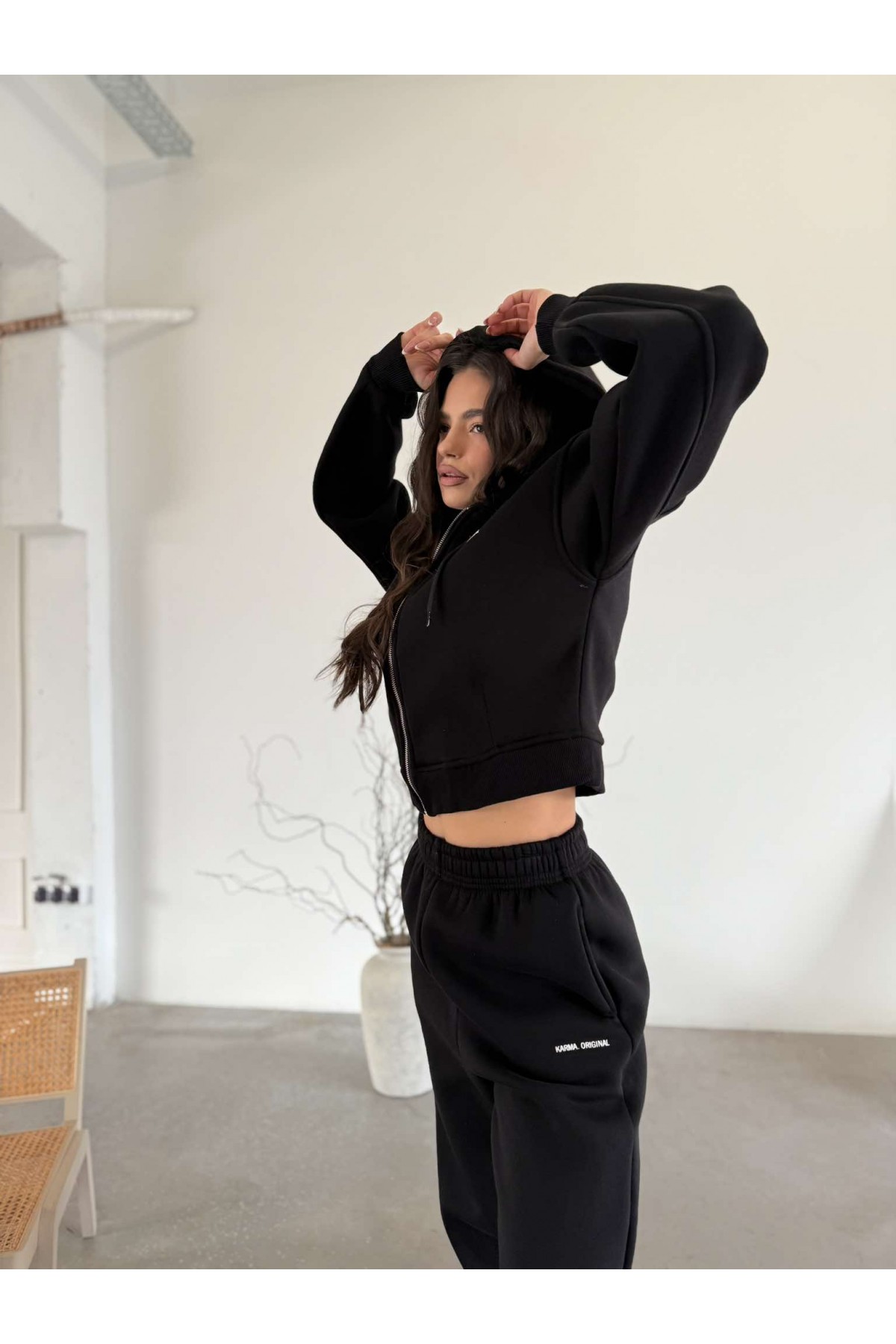 Сет 11:11 / So Black