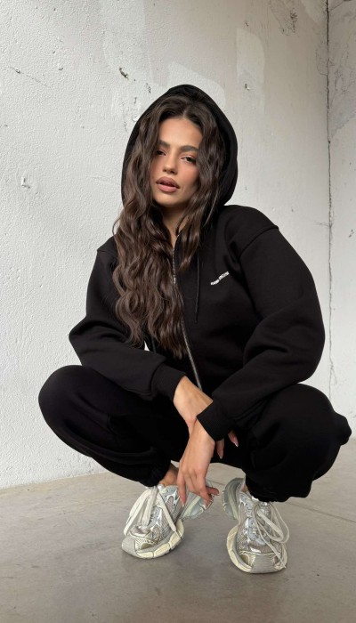 Сет 11:11 / So Black