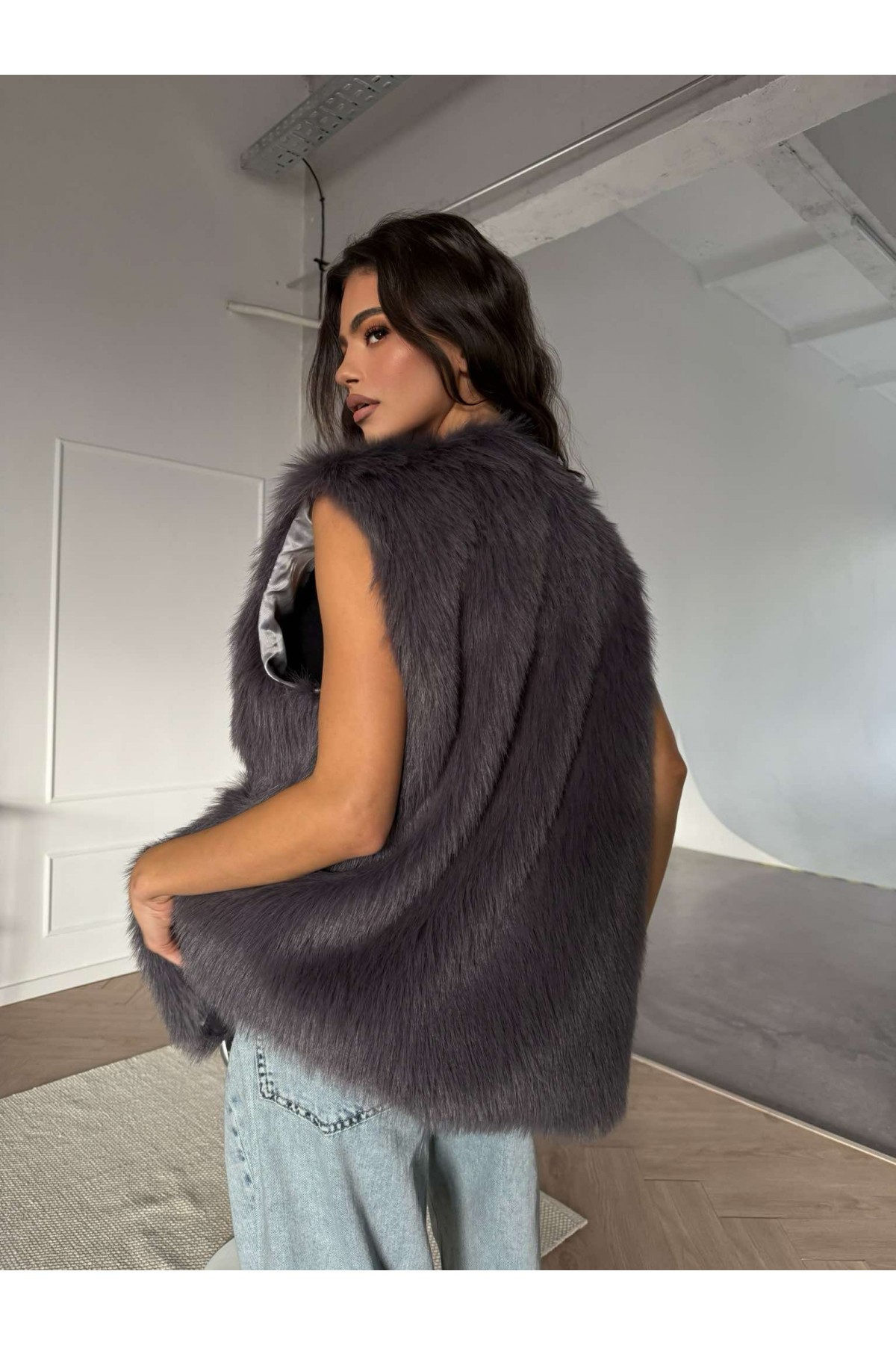 Елек Fluffy Puffy / Misty Grey Елек Fluffy Puffy / Misty Grey