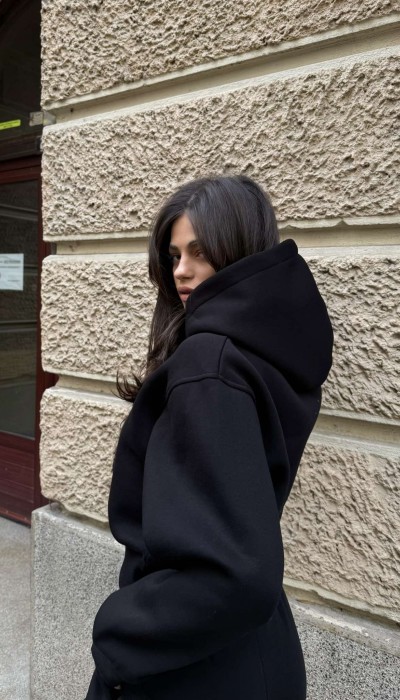 Дамски ватиран сет Relaxed Fit / Black  Дамски ватиран сет Relaxed Fit / Black