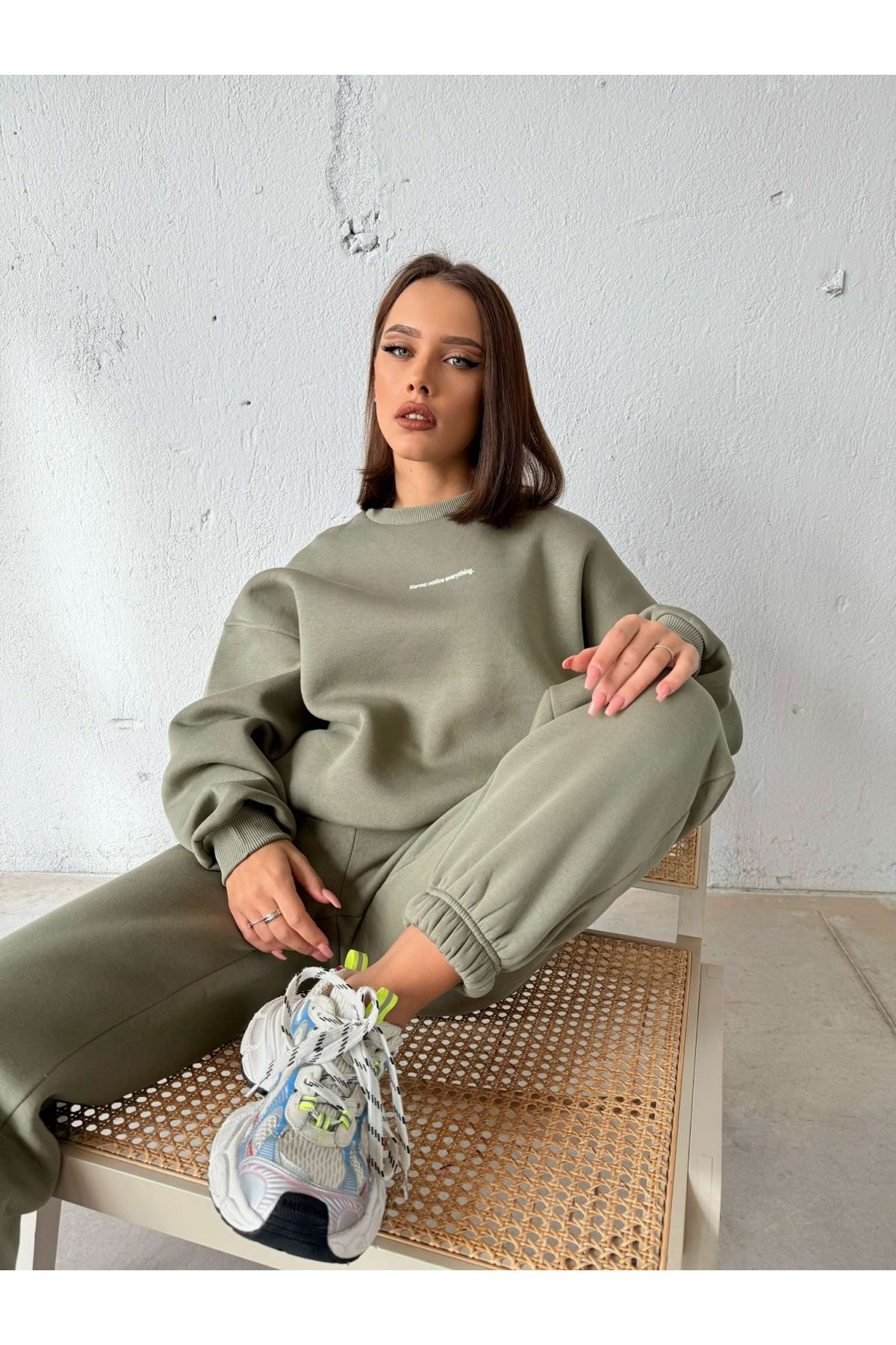 Ватиран сет Essential / Dark Aloe Ватиран сет Essential / Dark Aloe