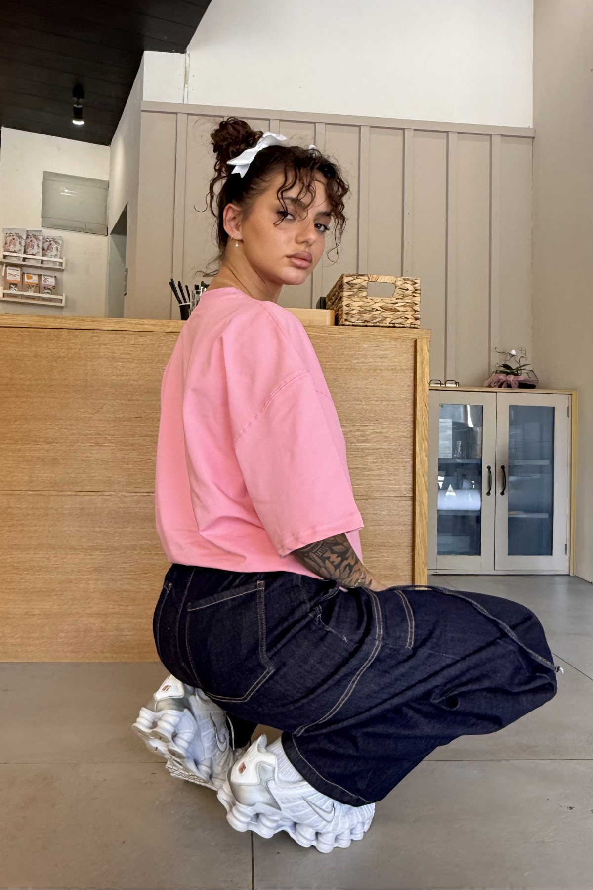 T-shirt Signature by KARMA / The Pink T-shirt Signature by KARMA / The Pink