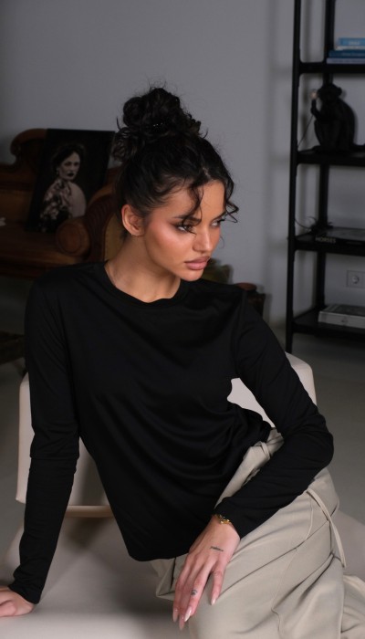 Блуза Stay Mine / Jet Black Блуза Stay Mine / Jet Black