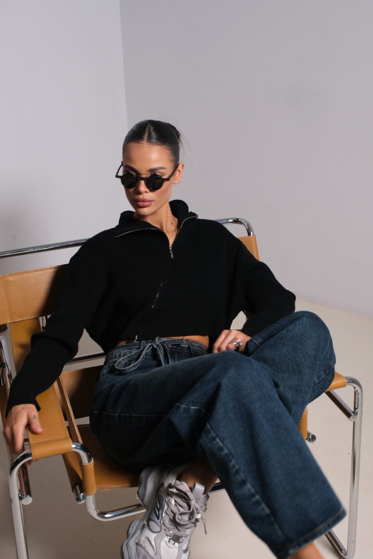 Пуловер Stay Cozy / Eclipse Black Пуловер Stay Cozy / Eclipse Black