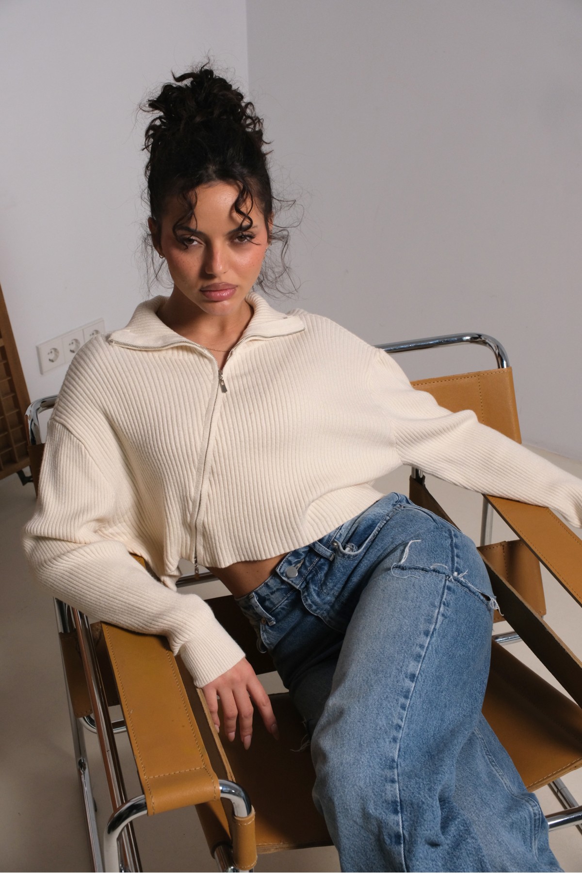 Пуловер Stay Cozy / Vanilla Cream Пуловер Stay Cozy / Vanilla Cream