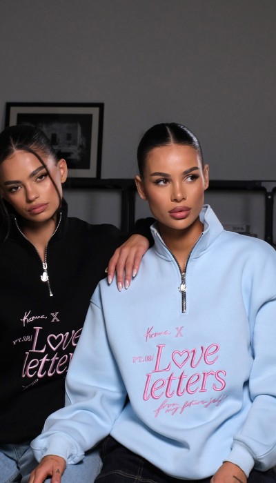 Hoodie LOVE LETTERS / Aura Blue