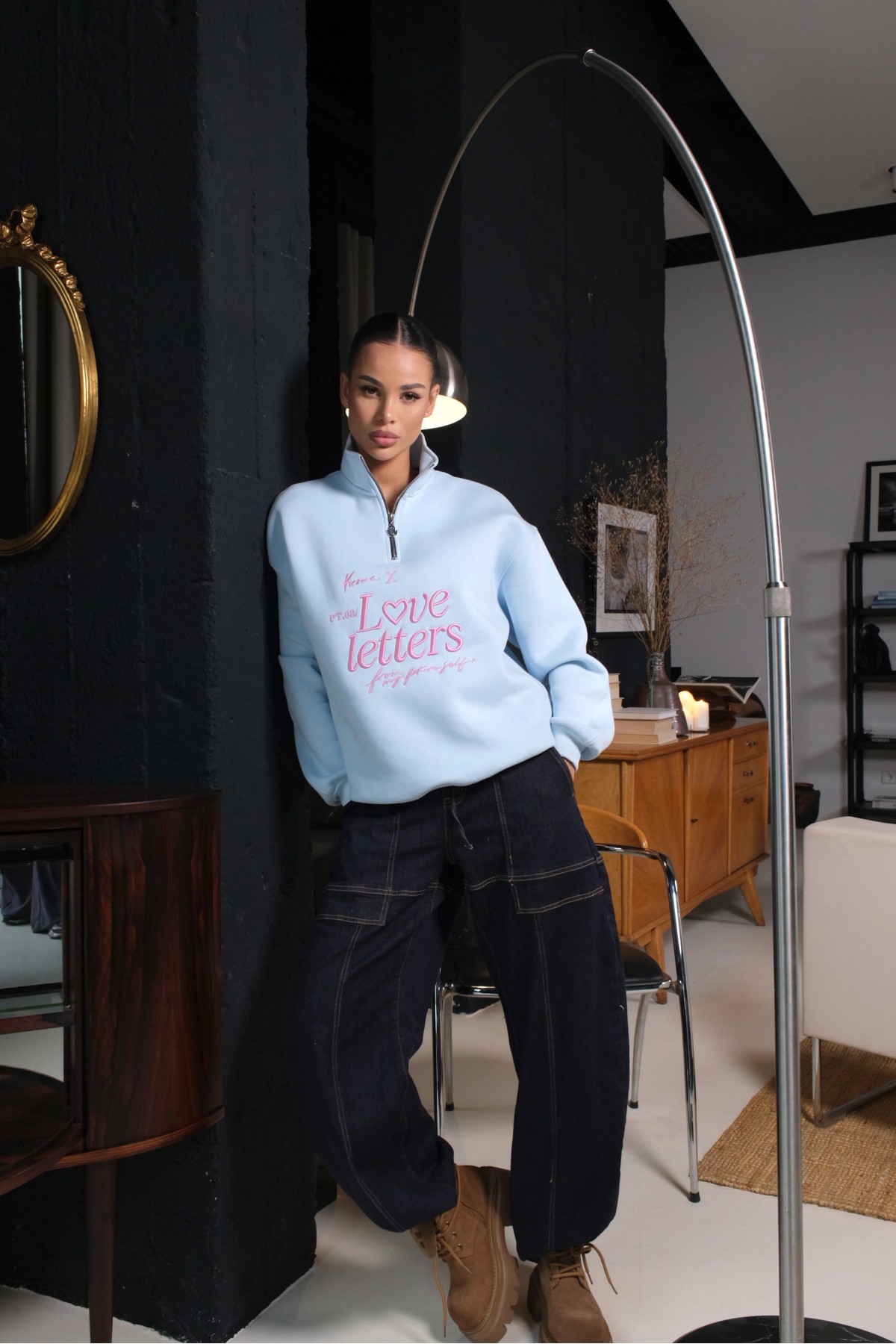 Hoodie LOVE LETTERS / Aura Blue