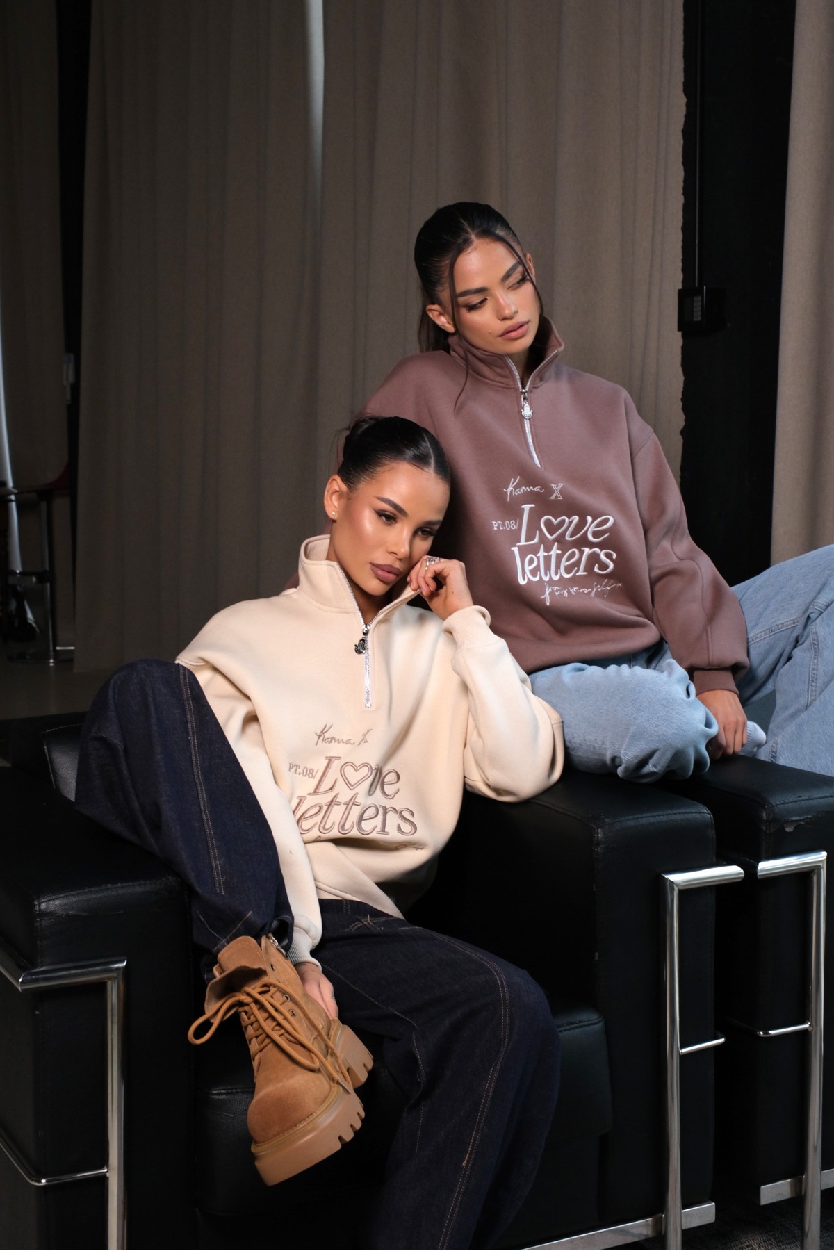 Hoodie LOVE LETTERS / Butter