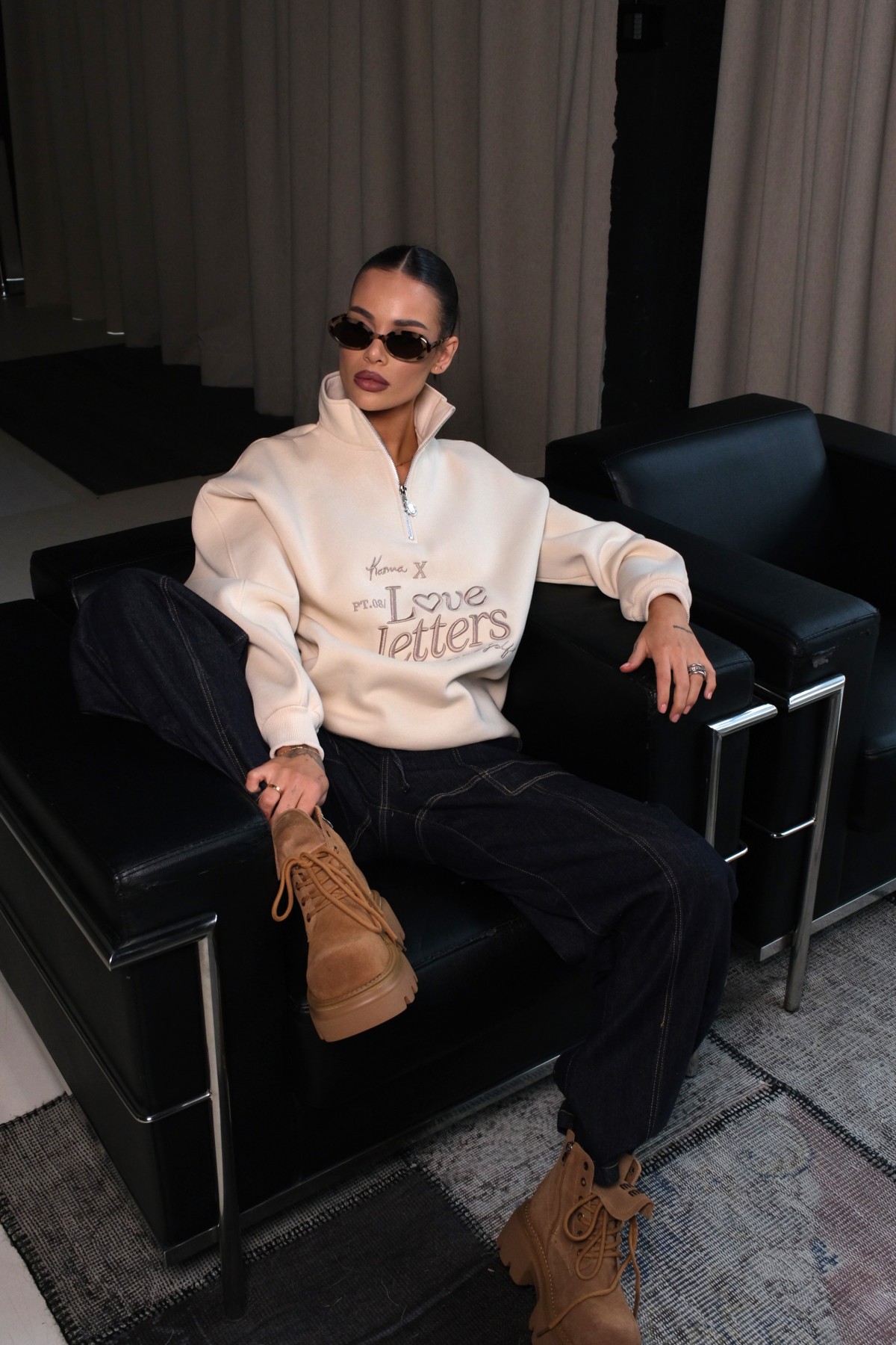 Hoodie LOVE LETTERS / Butter