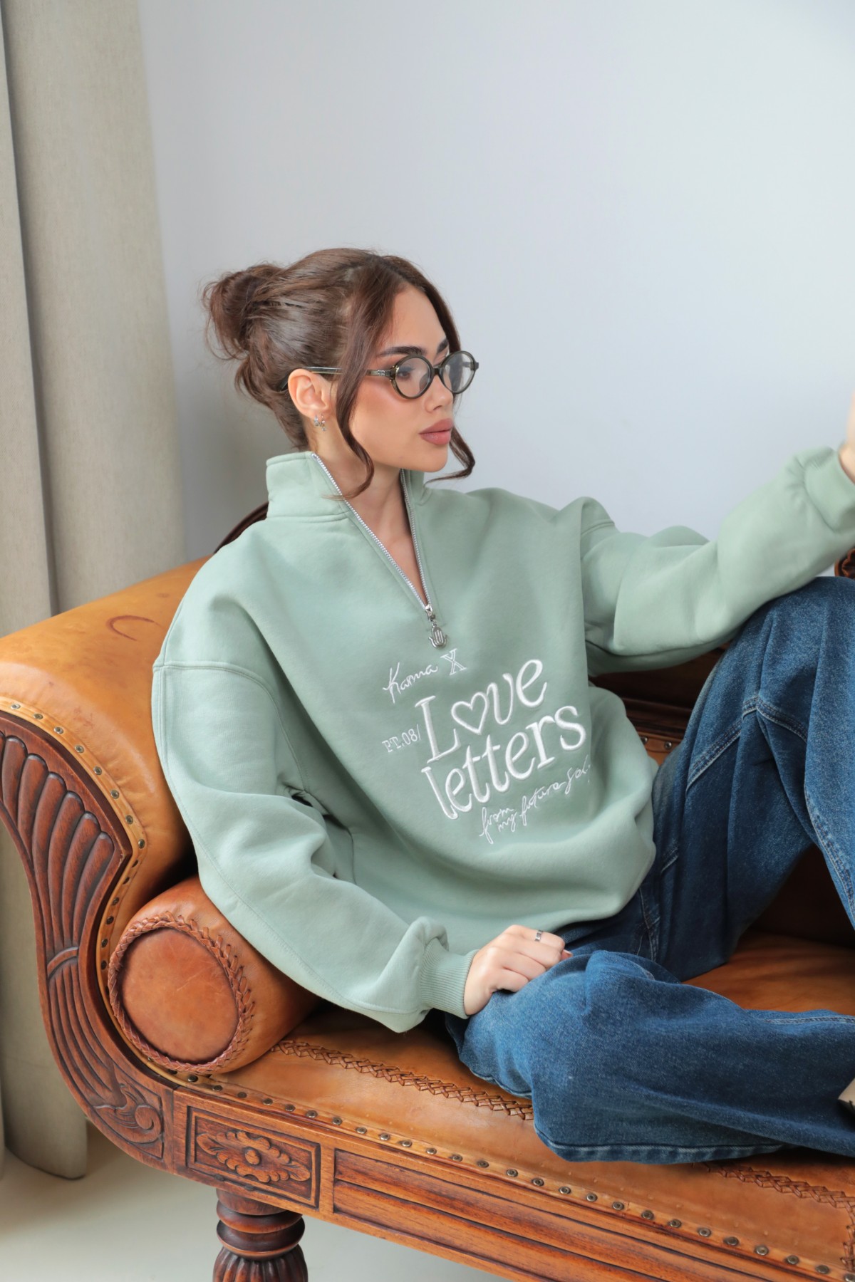 Hoodie LOVE LETTERS / Soft Green