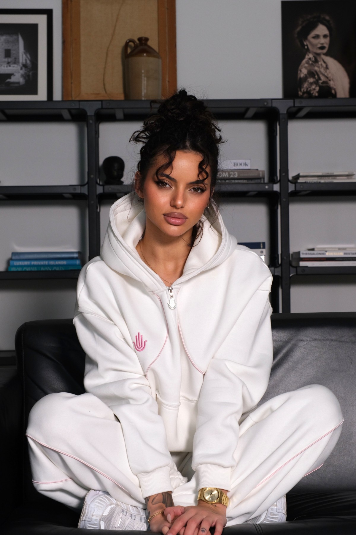 Set MUSE by KARMA / Off White