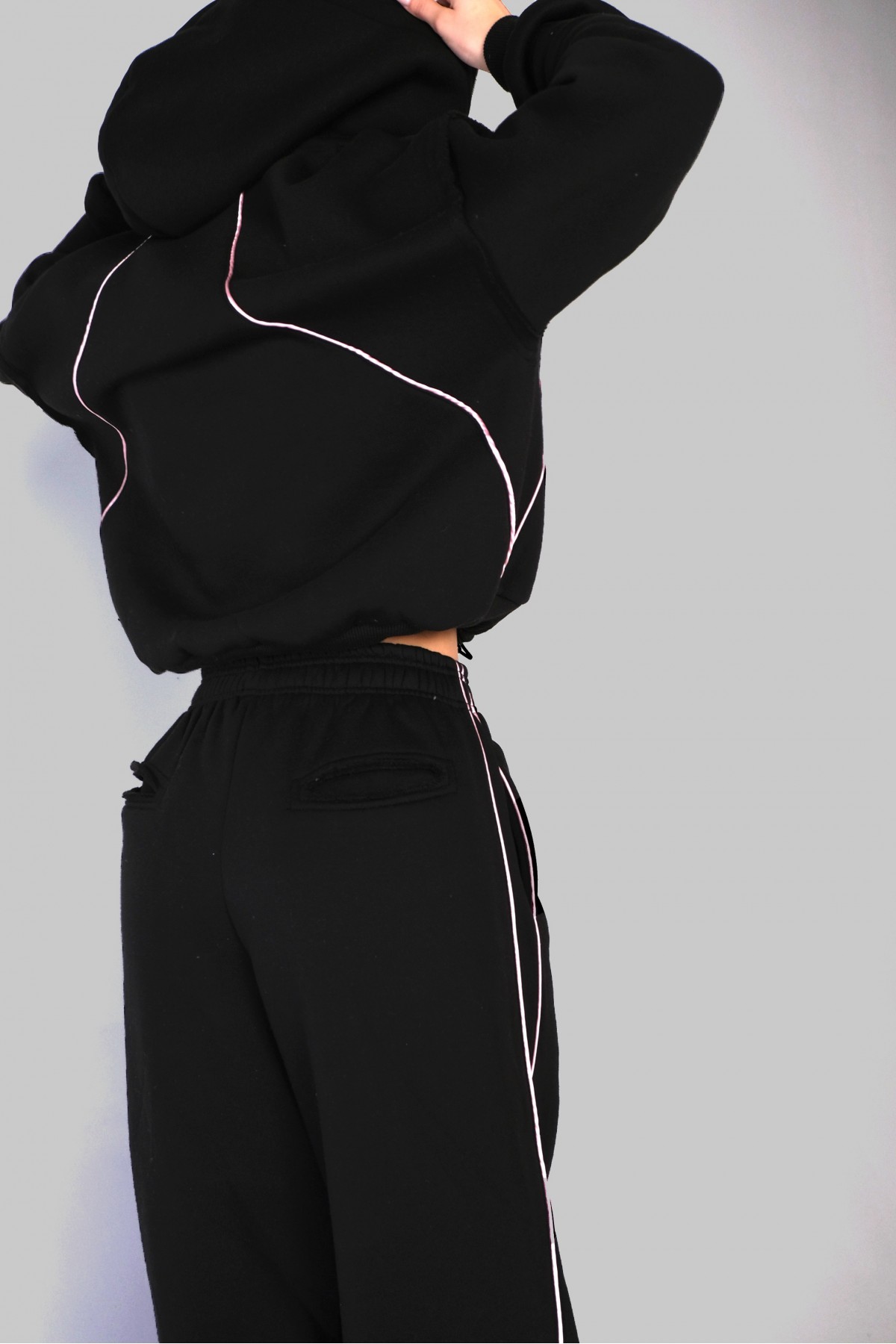 Set MUSE by KARMA / Black