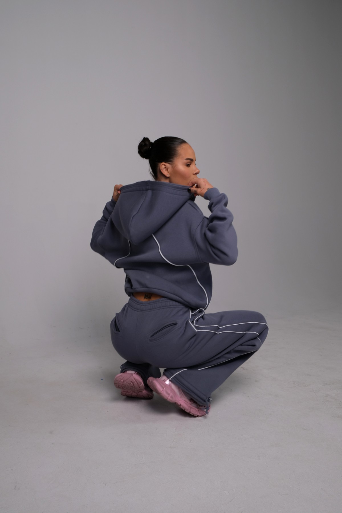 Set MUSE by KARMA / Misty Grey