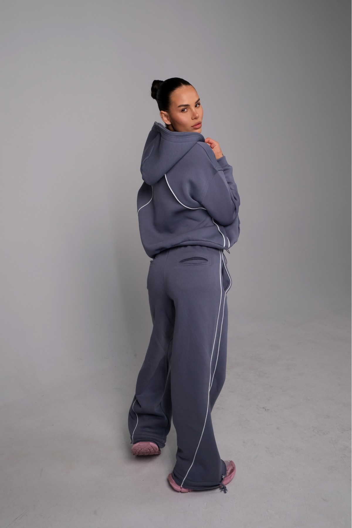 Set MUSE by KARMA / Misty Grey