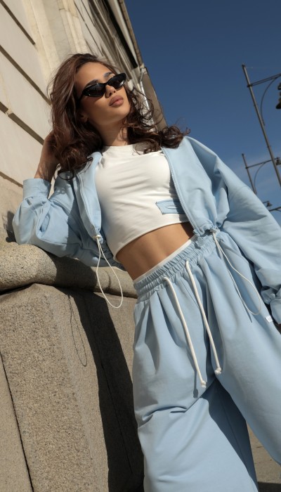 KARMA crop top / Baby Blue