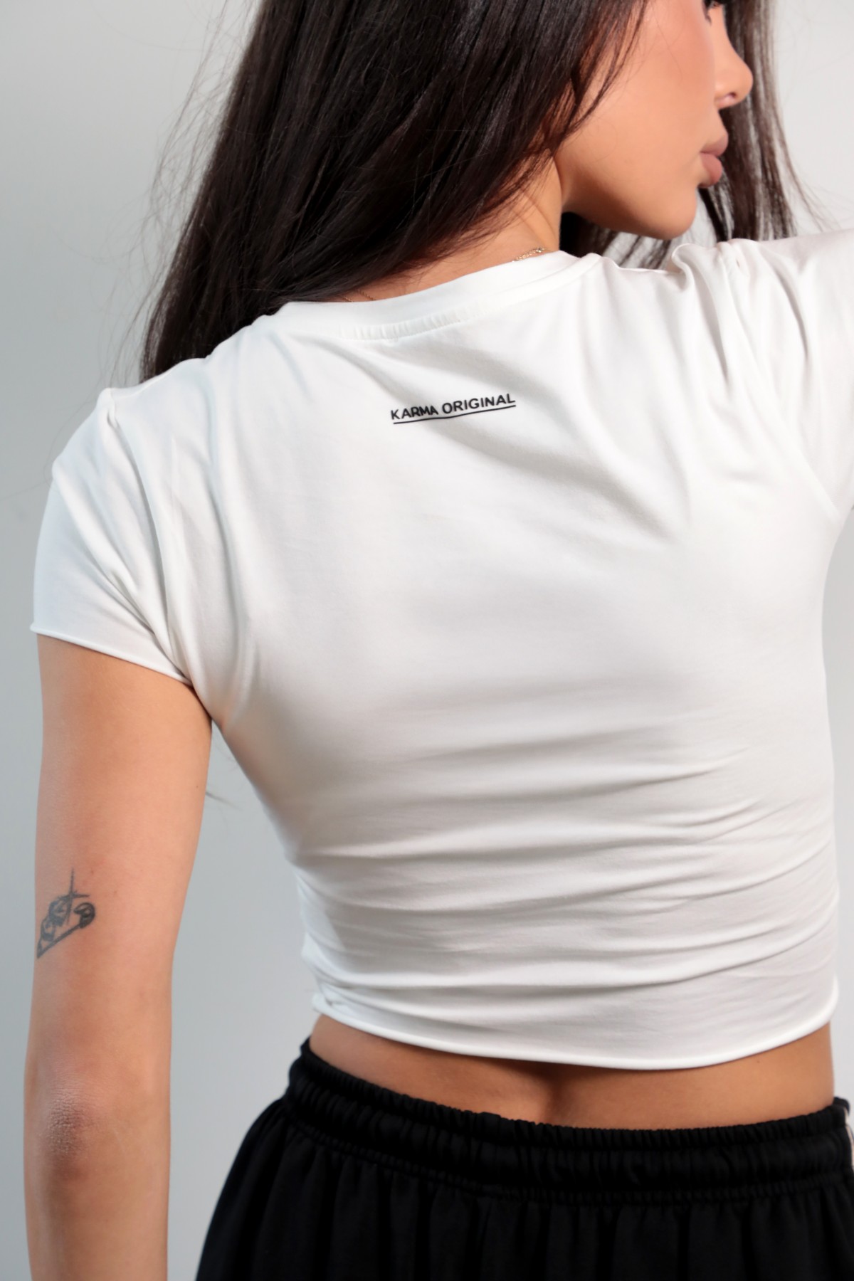 KARMA crop top / Jet Black