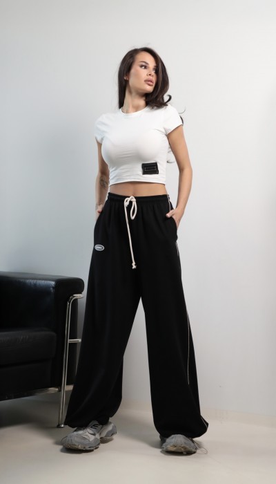 Karma Jogger Pants / Jet Black
