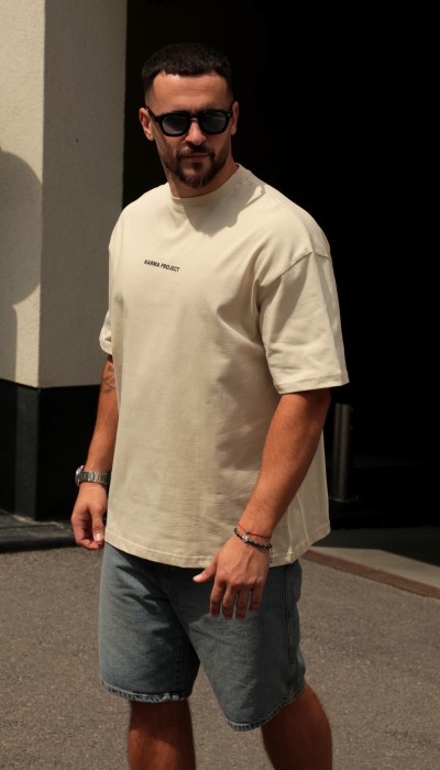 T-shirt I’m ART / Butter