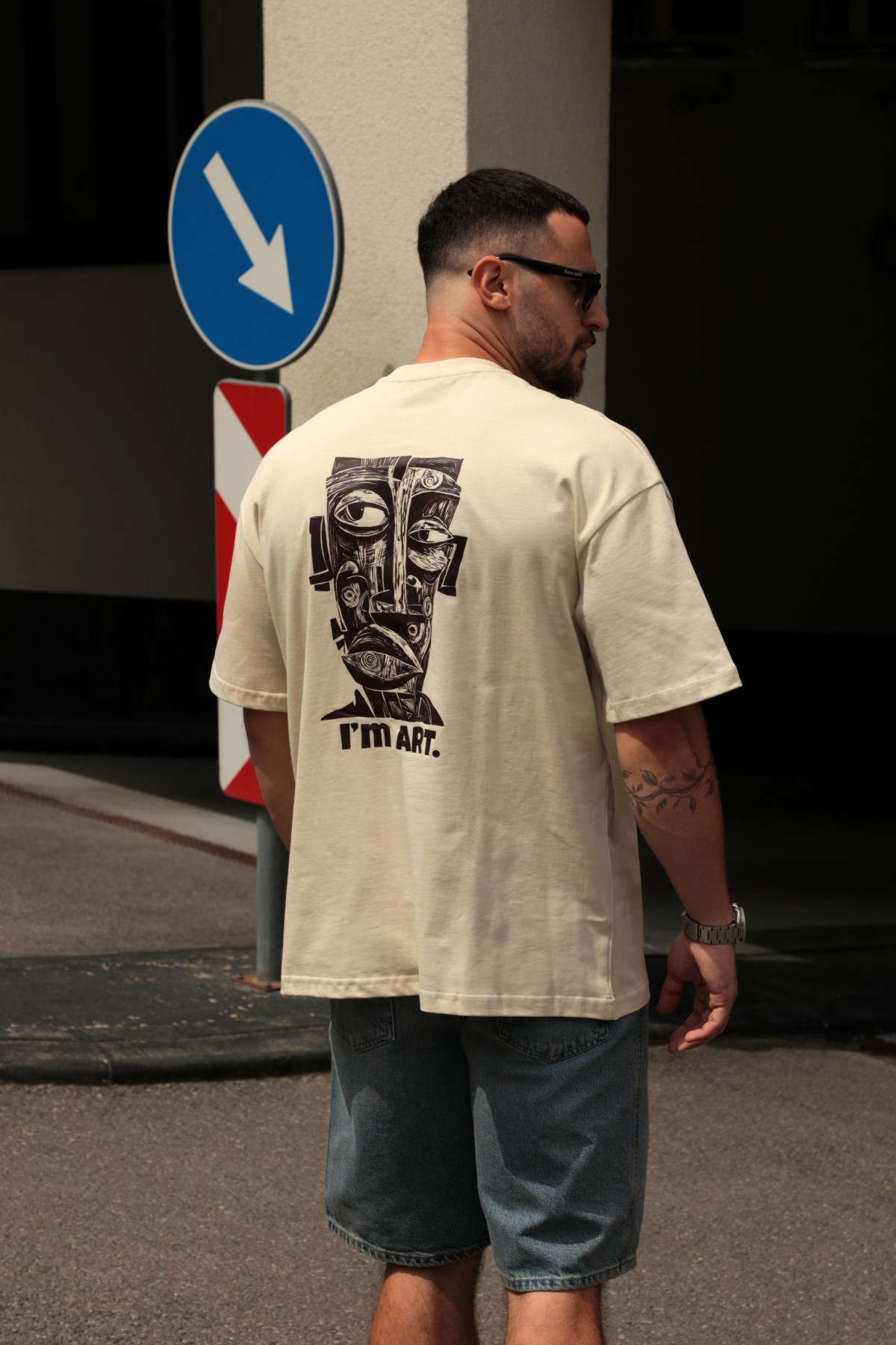 T-shirt I’m ART / Butter